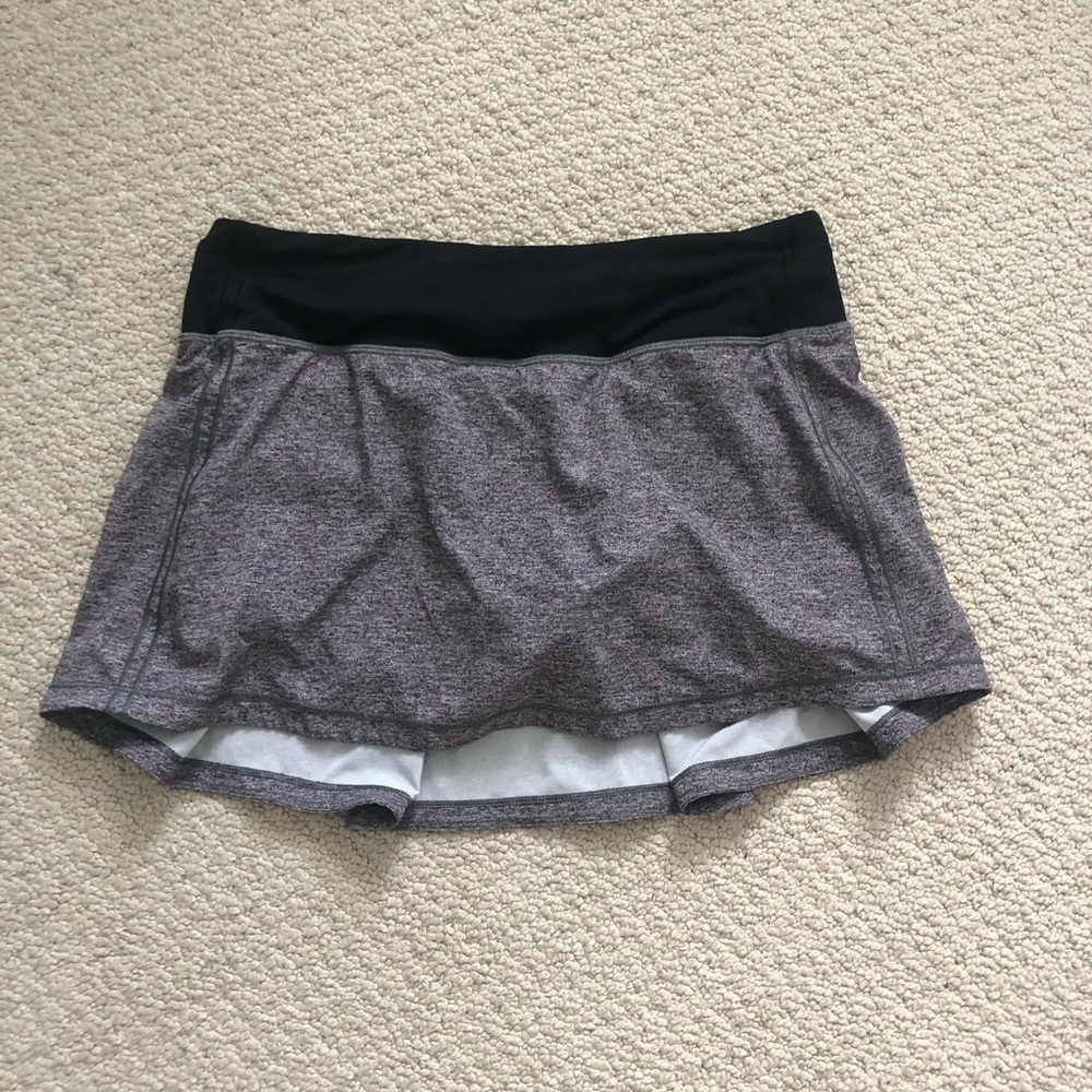 Grey lululemon tennis skirt